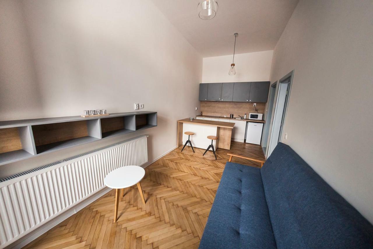 Luxury 4a Apartment
